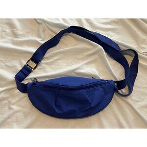 Athleta Blue Kinetic Waist bag/Fanny pack